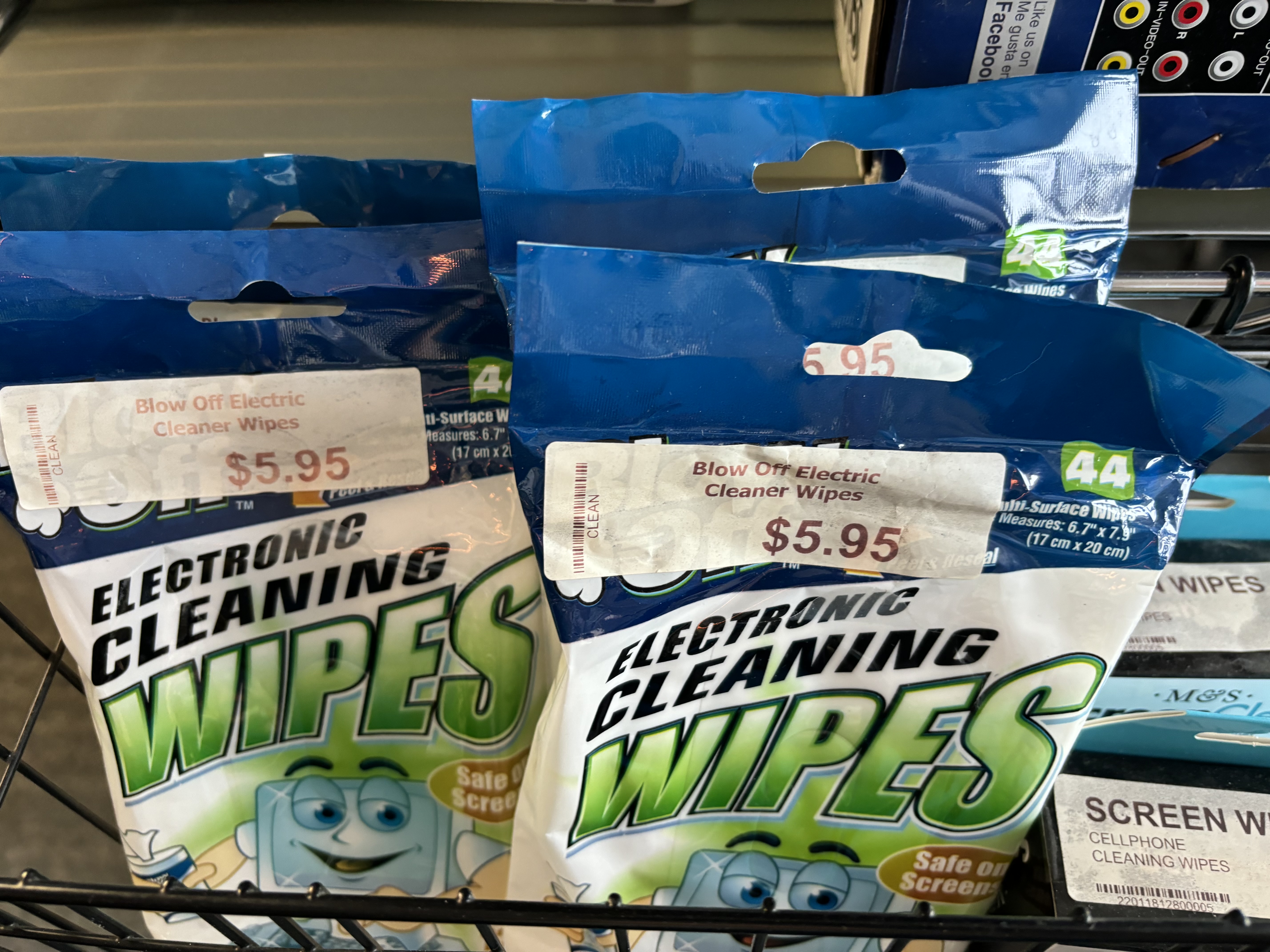 Blow Off Electronic Cleaning Wipes