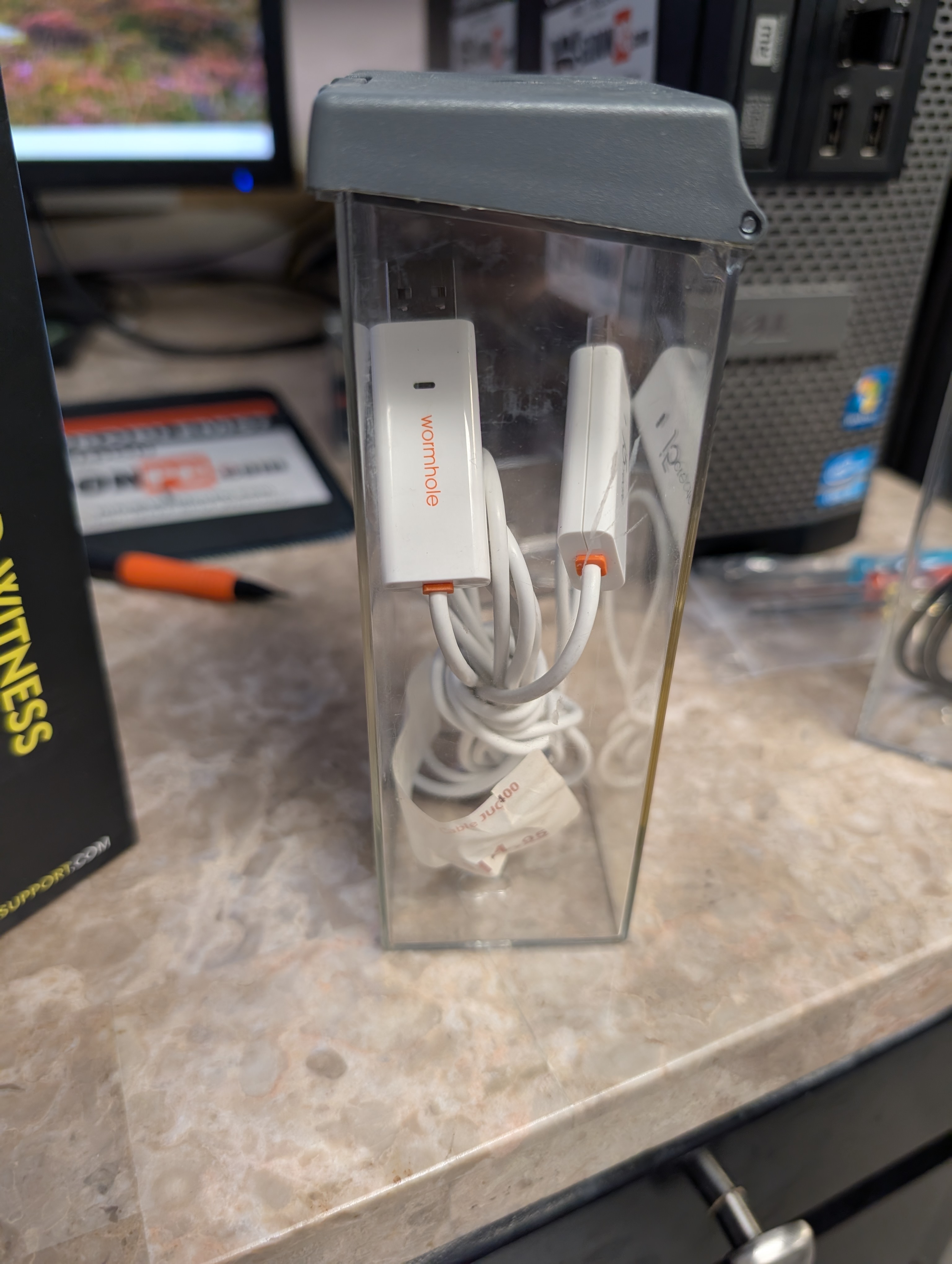 j5create Wormhole Switch USB Cable JUC400