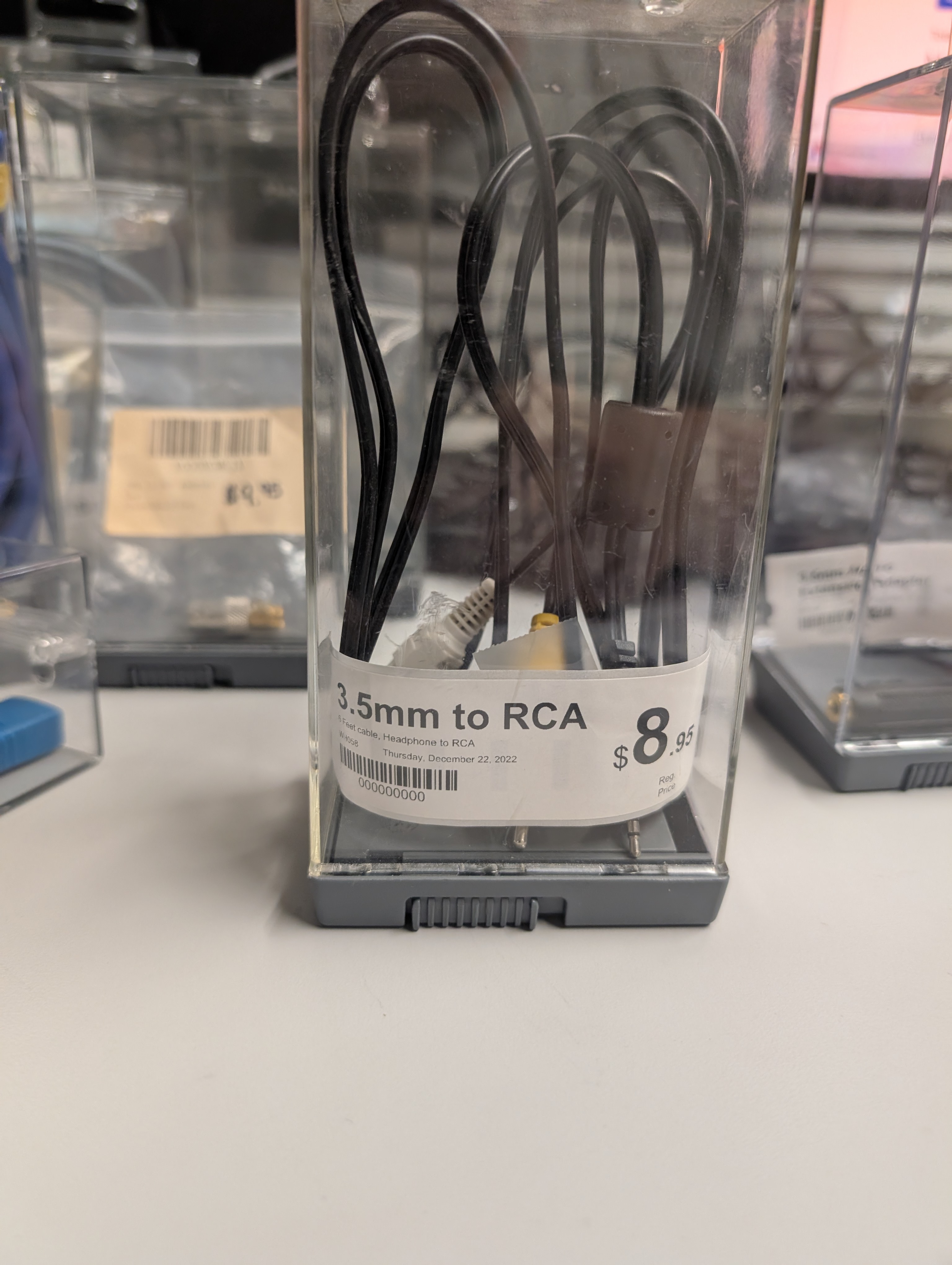 3.5mm to RCA